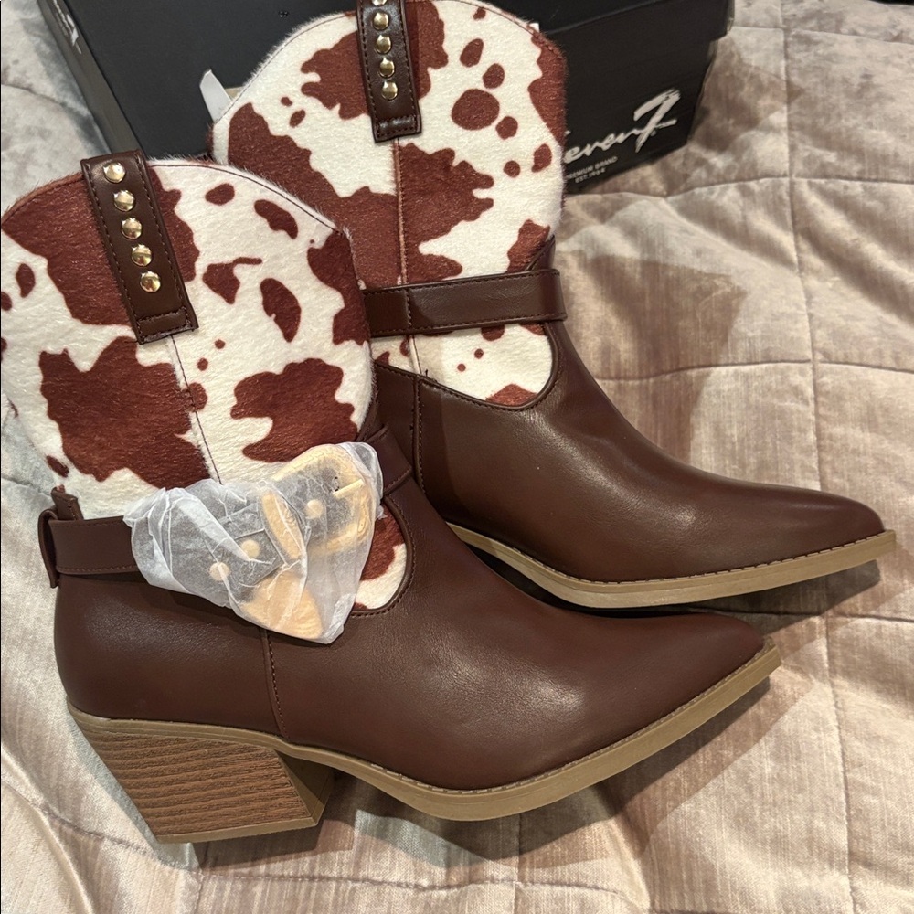 Seven7 Brown and Cream Ankle Booties Brand New In Box Size 8 - Picture 1 of 8